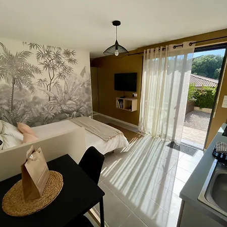 Studio Cosy Proche De La Plage דירה *