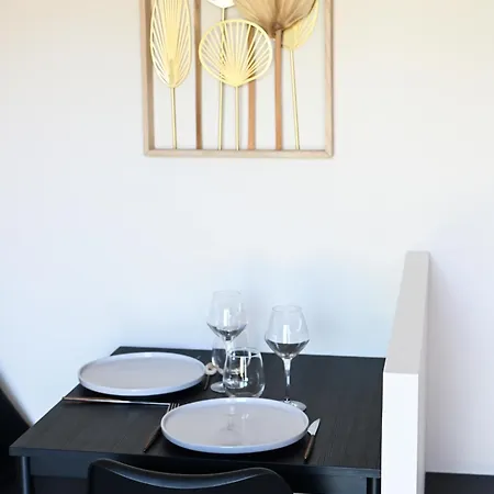 Apartment Studio Cosy Proche De La Plage *