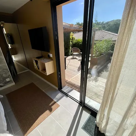 Apartment Studio Cosy Proche De La Plage
